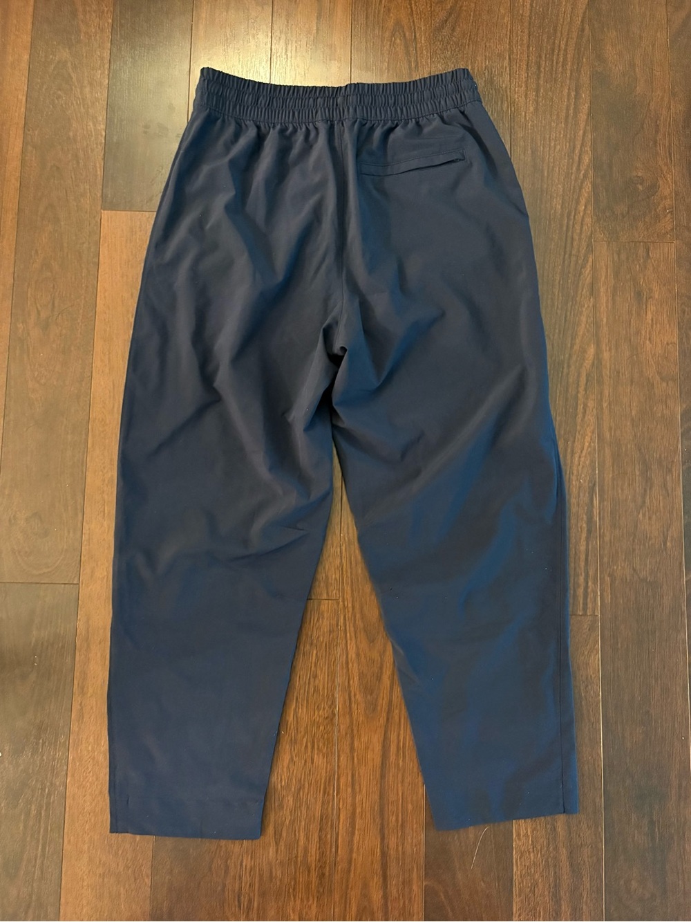 Athleta Women's Navy Cropped Drawstring Pants - Picture 2 of 6